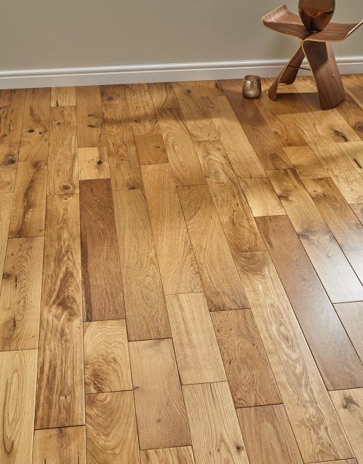 Studio Natural Oak Lacquered Engineered Wood Flooring